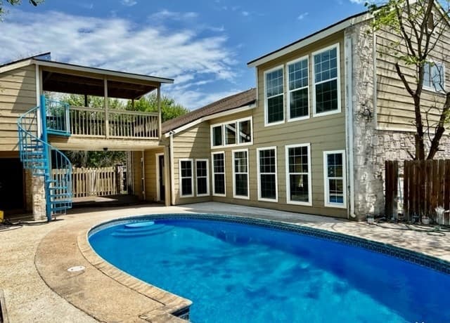 4-bedroom rental at 7326 Hidden Hills N in San Antonio TX