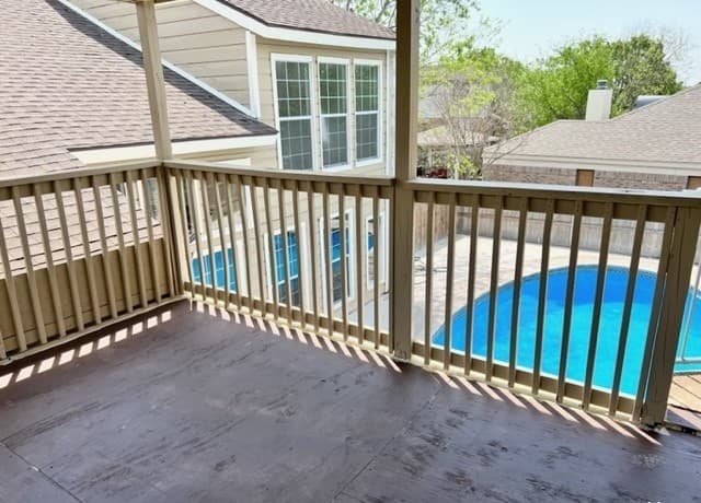 4-bedroom rental at 7326 Hidden Hills N in San Antonio, TX — photo 3
