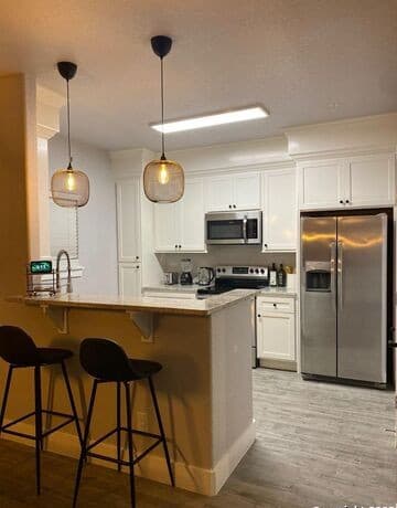 3-bedroom rental at 6160 Eckhert Rd Unit 1406 in San Antonio, TX — photo 5