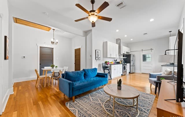 1-bedroom rental at 314 Baltimore Unit 3 in San Antonio TX
