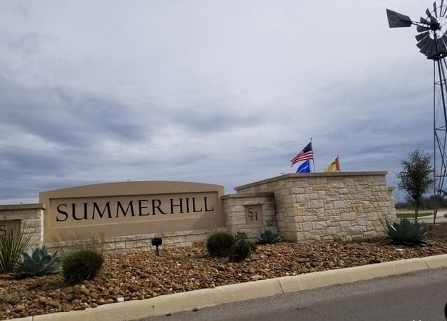 4-bedroom rental at 10403 Midsummer Meadow in Converse TX