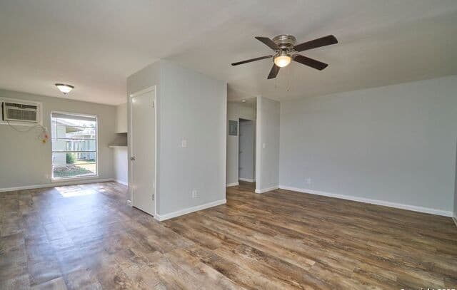 2-bedroom rental at 118 San Angelo in San Antonio, TX — photo 4