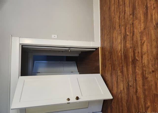 3-bedroom rental at 1137 W W. Magnolia in San Antonio, TX — photo 5