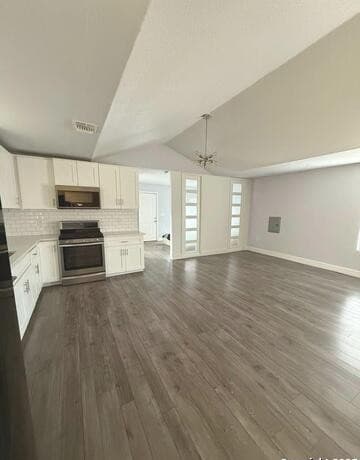 2-bedroom rental at 503 Nolan in San Antonio, TX — photo 5