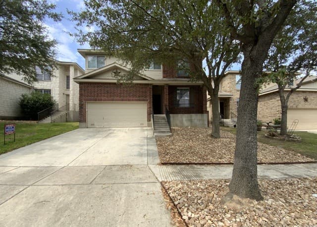 4-bedroom rental at 17211 Ashbury Lodge in San Antonio TX