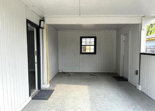 3-bedroom rental at 3606 Versailles in San Antonio, TX — photo 3