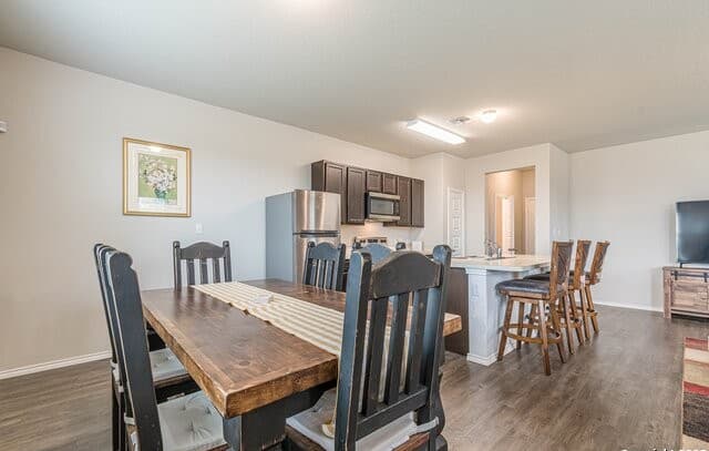 3-bedroom rental at 9427 Somers Bend in San Antonio, TX — photo 4