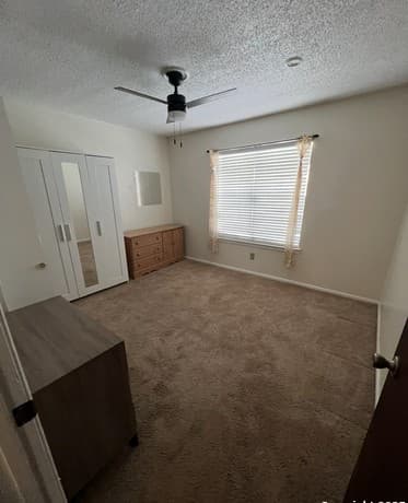 3-bedroom rental at 923 Vance Jackson in San Antonio, TX — photo 2