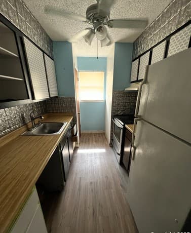 3-bedroom rental at 923 Vance Jackson in San Antonio, TX — photo 4