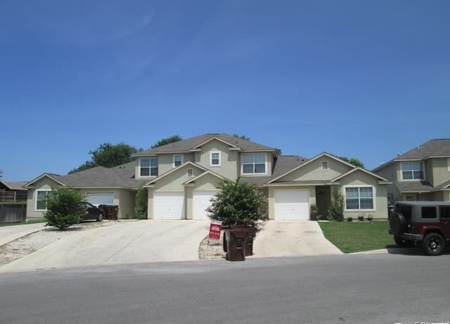 3-bedroom rental at 10003 Vasso View Unit 1 in Converse TX