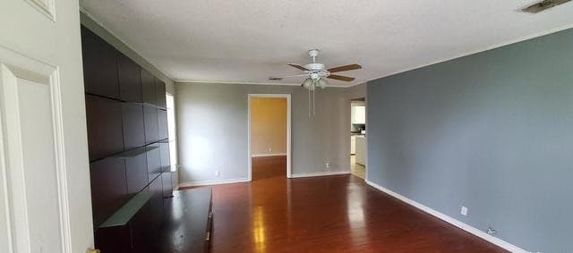 2-bedroom rental at 5410 Congo Ln Unit 1 in San Antonio, TX — photo 2