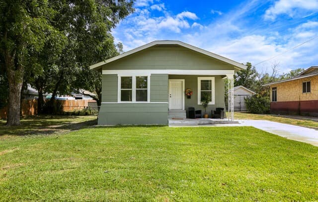 3-bedroom rental at 618 Canton in San Antonio, TX — photo 3