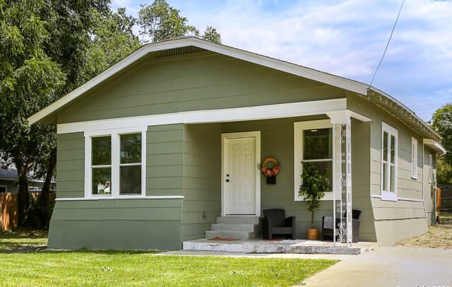 3-bedroom rental at 618 Canton in San Antonio, TX — photo 5