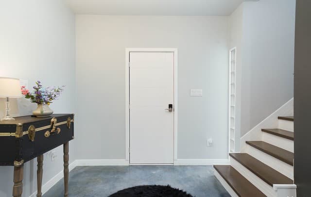 3-bedroom rental at 603 W Euclid Ave Unit 2 in San Antonio, TX — photo 4