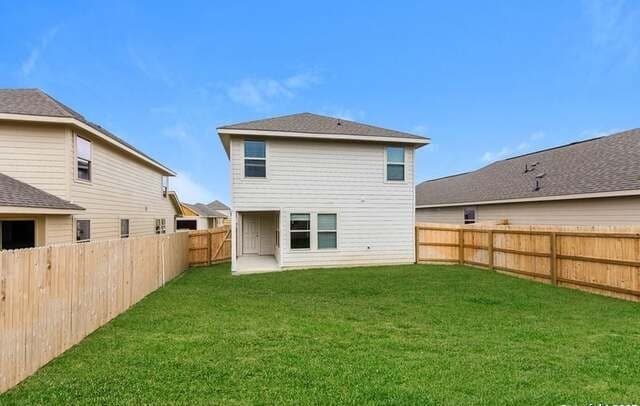 3-bedroom rental at 9318 Evening Shade Court in San Antonio, TX — photo 3