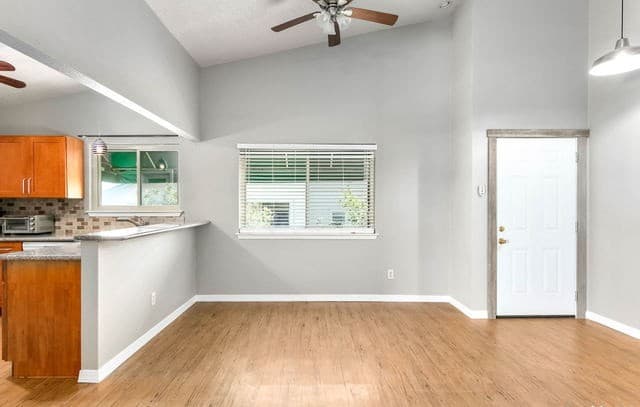 2-bedroom rental at 12610 Uhr Ln Unit 310 in San Antonio, TX — photo 5