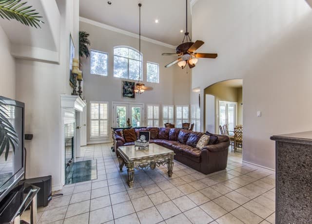 3-bedroom rental at 643 Hillsong in San Antonio, TX — photo 4