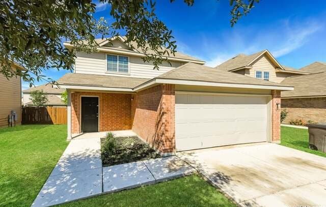 4-bedroom rental at 10723 Goose Way in San Antonio, TX — photo 2