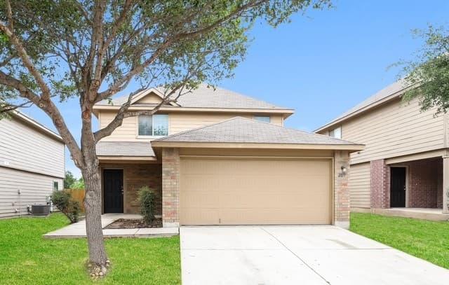 4-bedroom rental at 2111 Bigmouth Rod in San Antonio TX