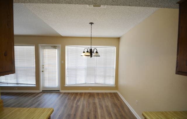 3-bedroom rental at 9231 RidgeTown in San Antonio, TX — photo 3