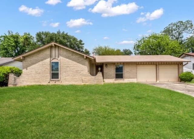 3-bedroom rental at 6714 Straw Flower St in Leon Valley TX