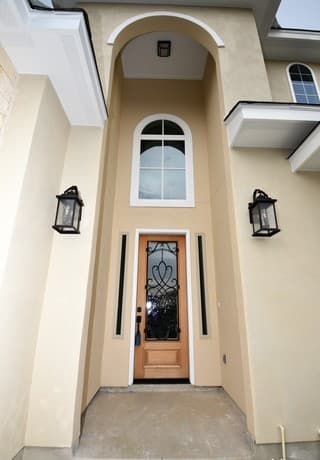 4-bedroom rental at 24418 Canyon Row in San Antonio, TX — photo 3