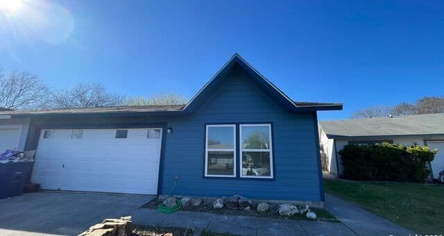 2-bedroom rental at 11771 Spring Song in San Antonio TX