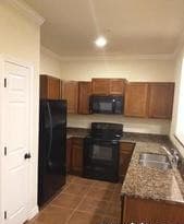 3-bedroom rental at 5012 Stowers Blvd in San Antonio, TX — photo 2