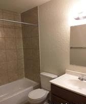 3-bedroom rental at 5012 Stowers Blvd in San Antonio, TX — photo 5