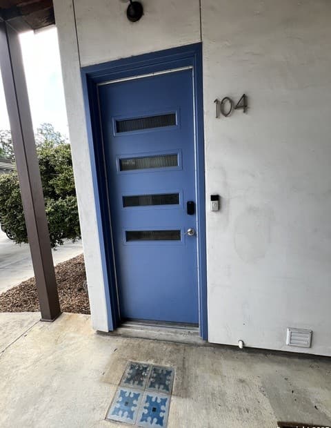2-bedroom rental at 1542 N Alamo Unit 104 in San Antonio TX