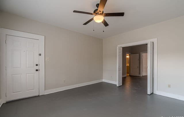 1-bedroom rental at 1805 N Flores Unit 2 in San Antonio, TX — photo 4