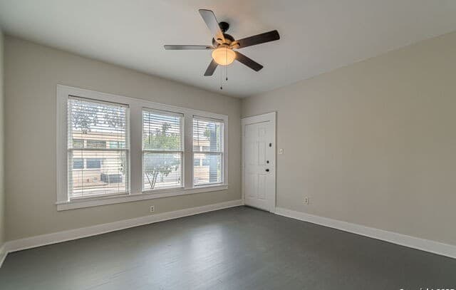1-bedroom rental at 1805 N Flores Unit 2 in San Antonio, TX — photo 5