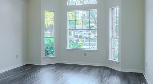 3-bedroom rental at 11419 Buffalo Horn in San Antonio, TX — photo 3