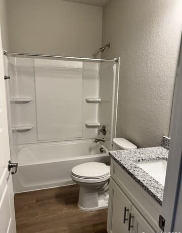 3-bedroom rental at 7110 Magnolia Creek Unit 101 in San Antonio, TX — photo 5