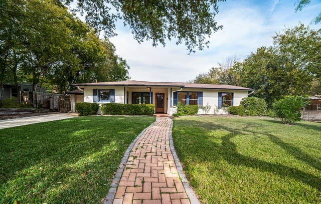 3-bedroom rental at 1149 Garraty Rd in San Antonio TX