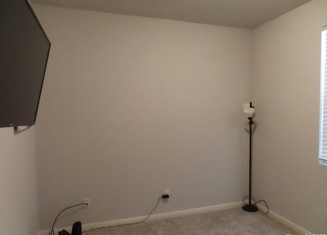 3-bedroom rental at 22150 Approach in San Antonio, TX — photo 3