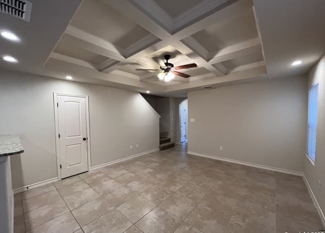 3-bedroom rental at 6019 Karly Way Unit 101 in San Antonio, TX — photo 4
