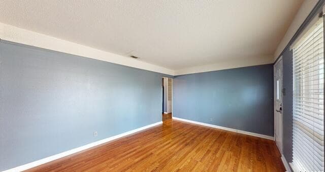 4-bedroom rental at 7107 Westshire Dr. in San Antonio, TX — photo 5