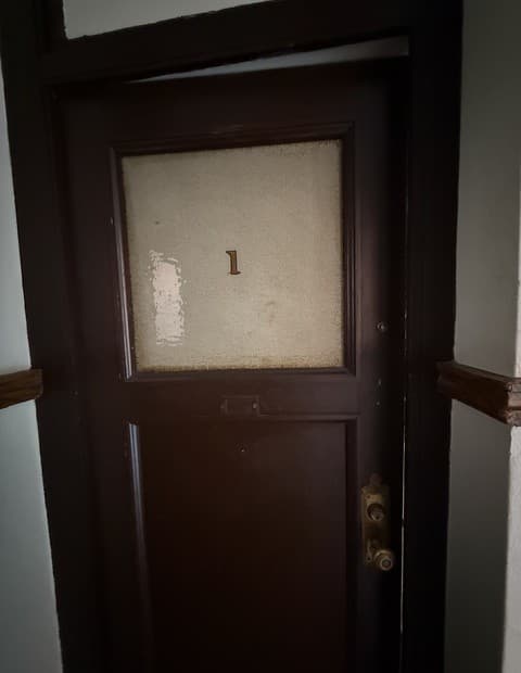 2-bedroom rental at 110 Auditorium Circle Unit 1 in San Antonio, TX — photo 4