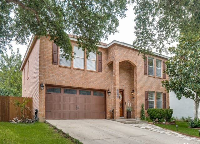 4-bedroom rental at 2127 Encanto Ridge in San Antonio, TX — photo 2