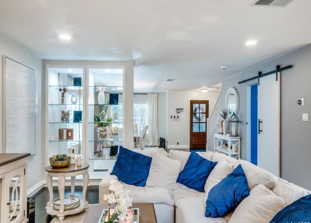 4-bedroom rental at 2127 Encanto Ridge in San Antonio, TX — photo 5