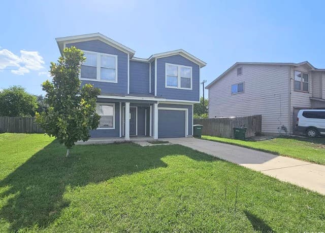 4-bedroom rental at 607 Ridingate Farm in San Antonio TX