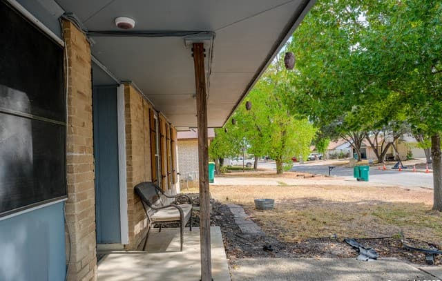 3-bedroom rental at 313 Renee in Converse, TX — photo 4