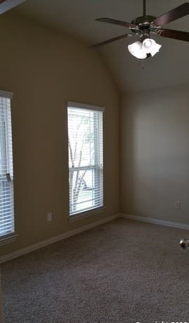 3-bedroom rental at 6414 Dylan Fern in San Antonio, TX — photo 4