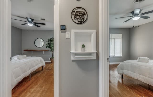 2-bedroom rental at 339 Edgebrook in San Antonio, TX — photo 2