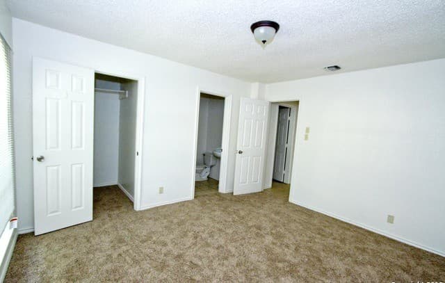 3-bedroom rental at 531 Erna in Converse, TX — photo 4