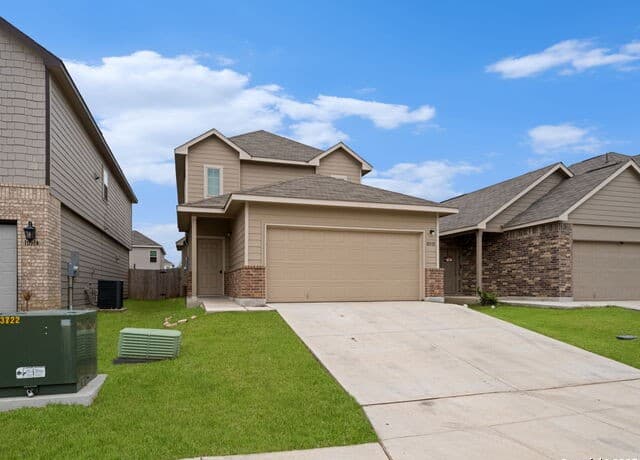 4-bedroom rental at 10518 Green Rock in San Antonio, TX — photo 2