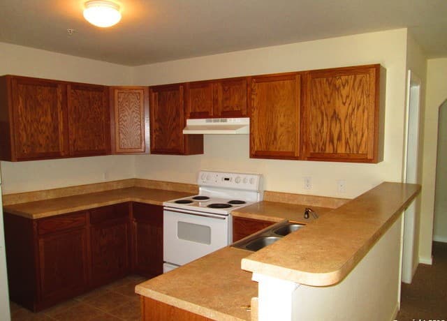 3-bedroom rental at 10003 Vasso View Unit 4 in Converse, TX — photo 5