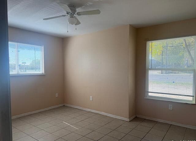 2-bedroom rental at 3718 Pleasanton Rd. Unit 2-104 in San Antonio, TX — photo 4