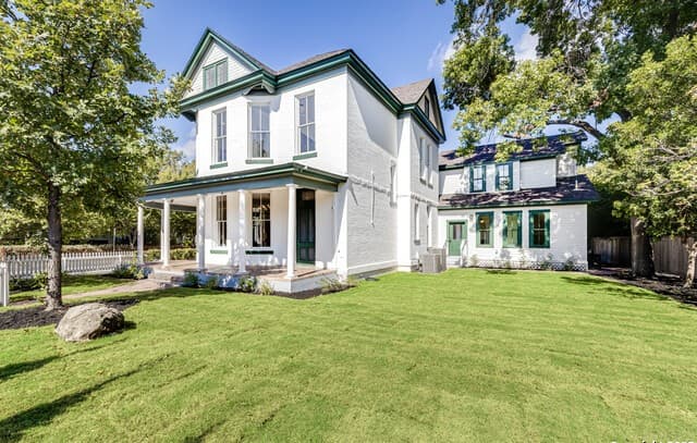 4-bedroom rental at 1231 S Alamo in San Antonio TX